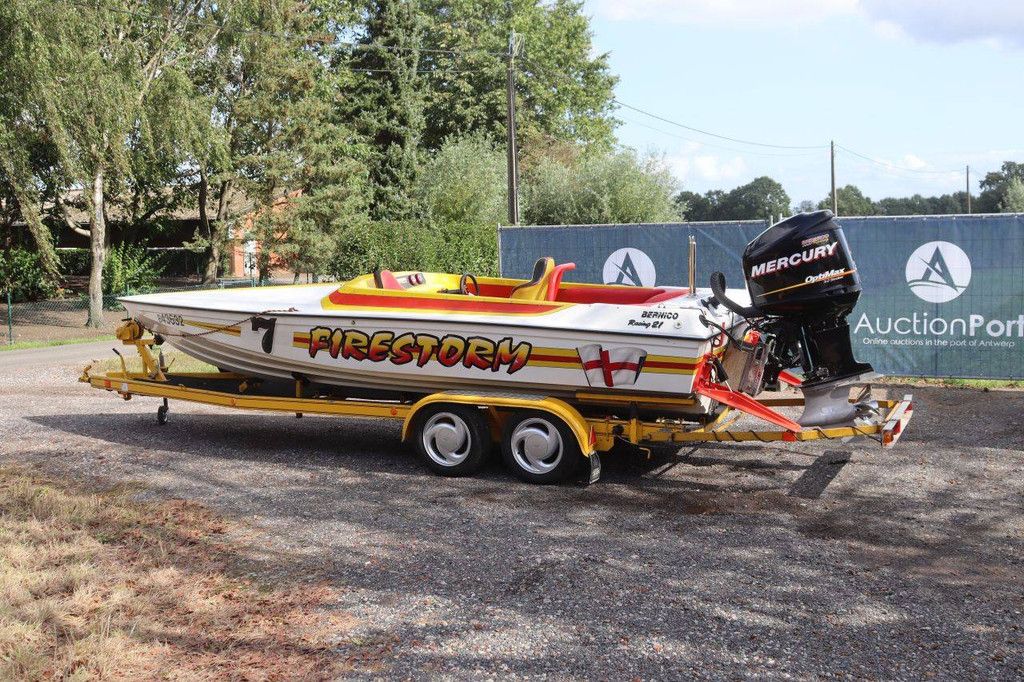 Bernico 21 Firestorm Gasoline Speedboat 300hp With Trailer Provi