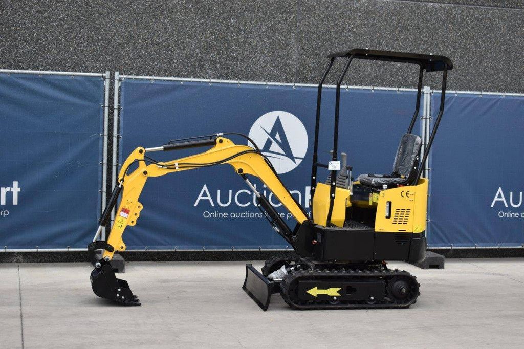 Hightop HT10 Diesel Mini Excavator 7.5kW New