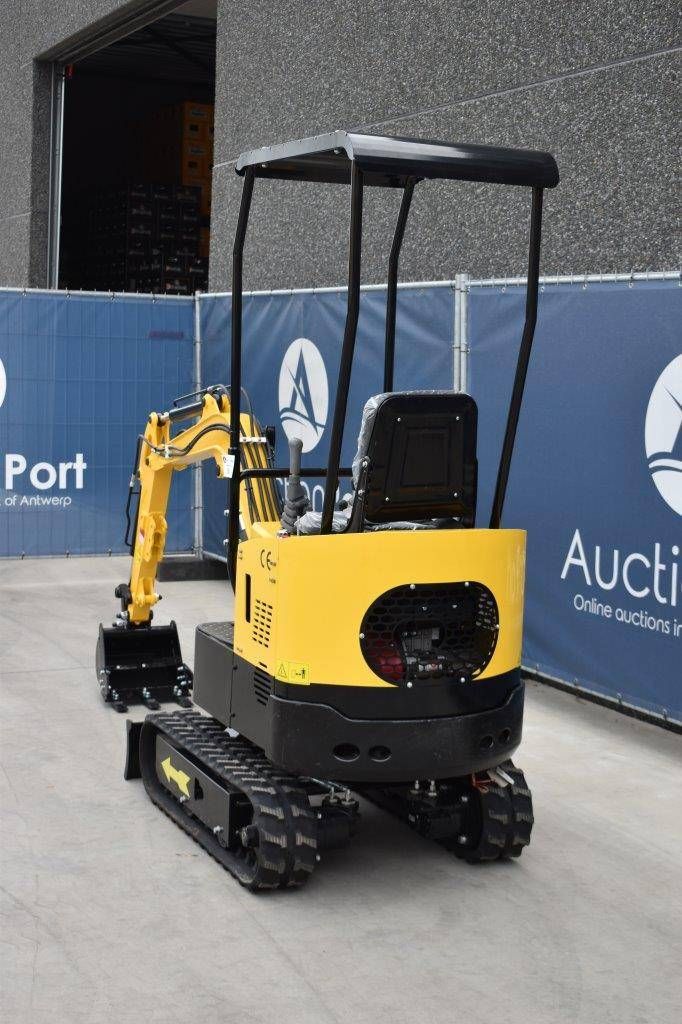 Hochdach-Diesel-Minibagger HT10, 7,5 kW, neu