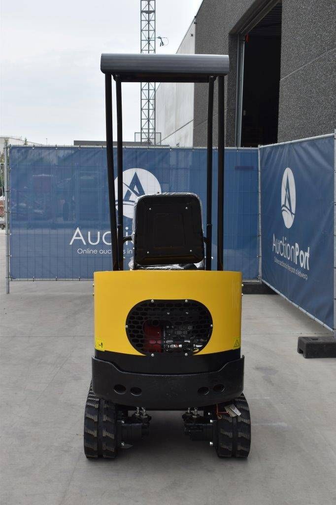 Hochdach-Diesel-Minibagger HT10, 7,5 kW, neu