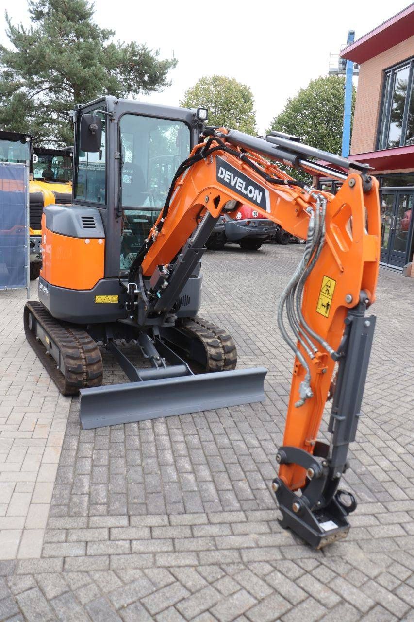 Raupenbagger Develon DX 27Z-7 Diesel 18,4 kW 2023