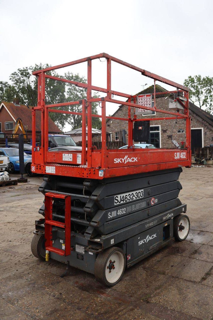 Skyjack SJ-4632 Elektrische Scherenbühne 11,7 m 2013