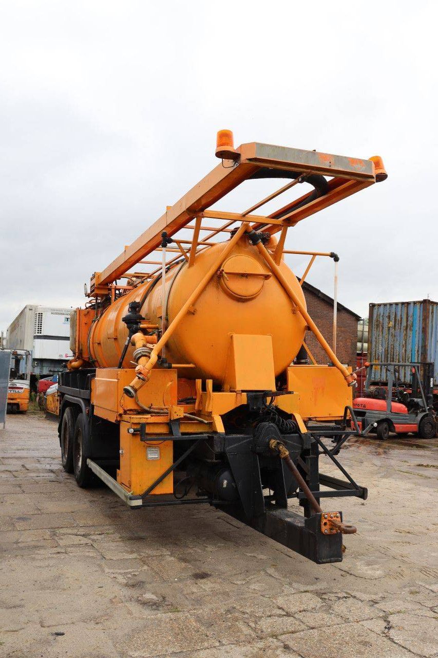 Saugbagger Uraca KD716-G 1992