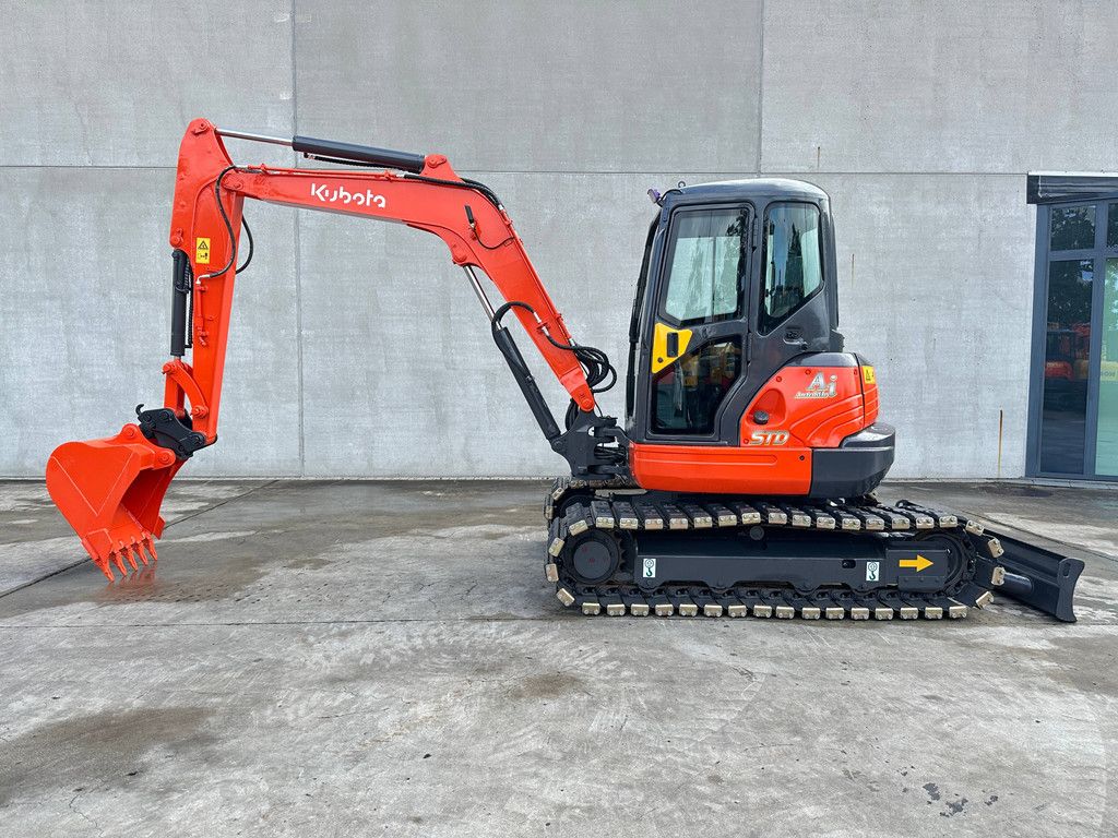 Midi excavator Kubota KX161-3SZ Diesel 2012