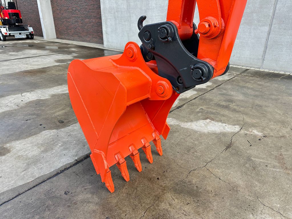 Midi excavator Kubota KX161-3SZ Diesel 2012
