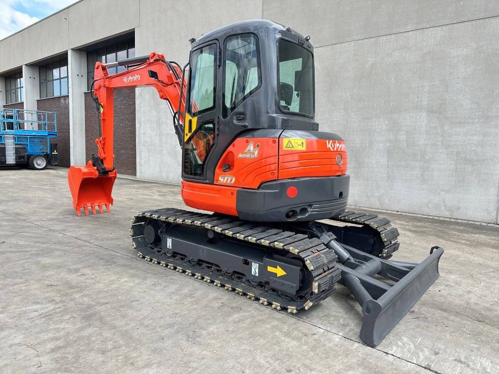 Midi excavator Kubota KX155-3SZ Diesel 2012