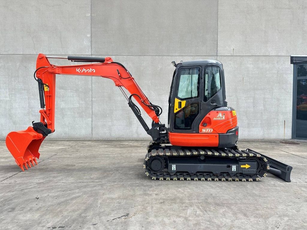 Midi excavator Kubota KX155-3SZ Diesel 2012