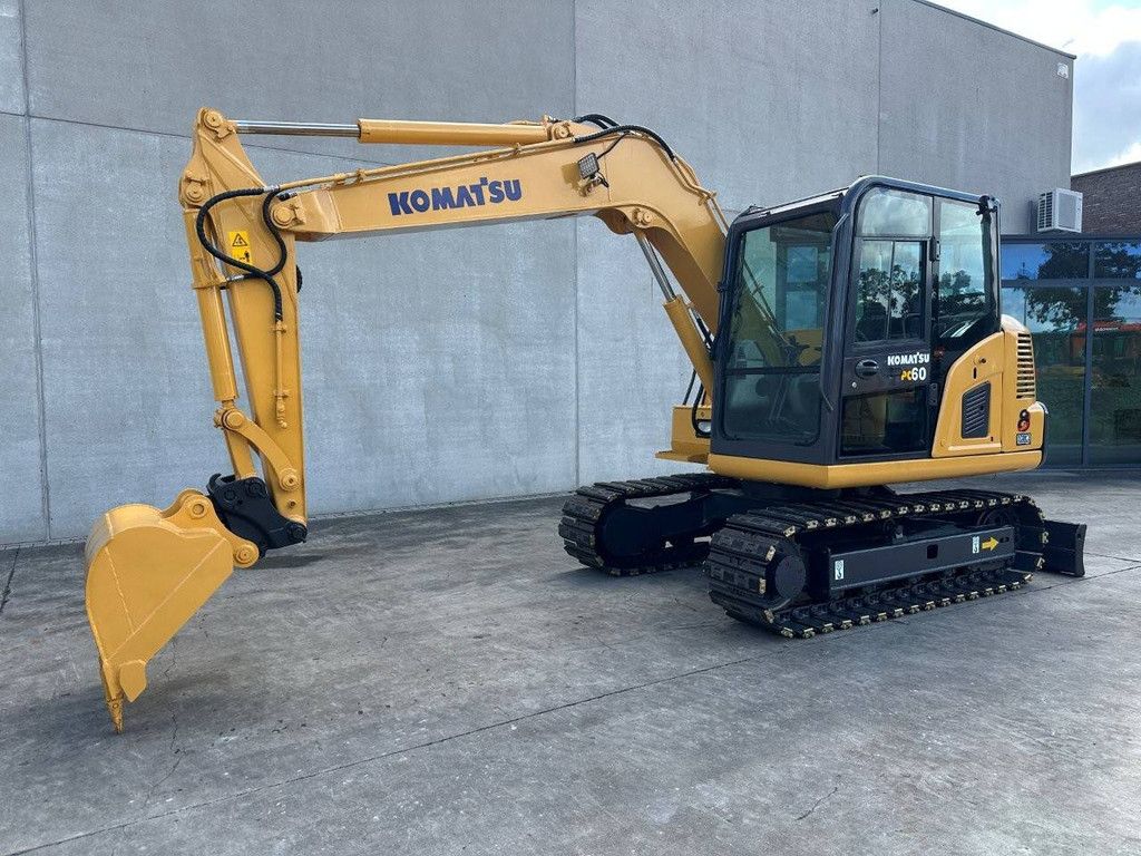 Midi-Bagger Komatsu PC60-8 Diesel 2014