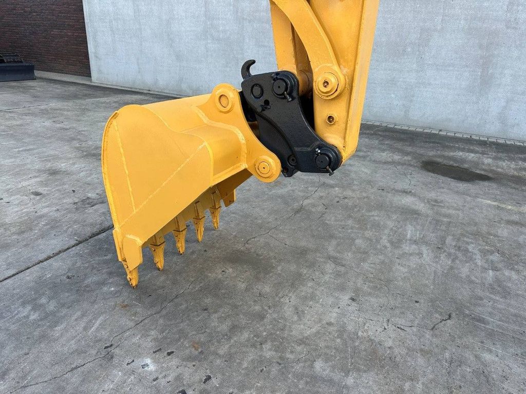 Midi-Bagger Komatsu PC60-8 Diesel 2014
