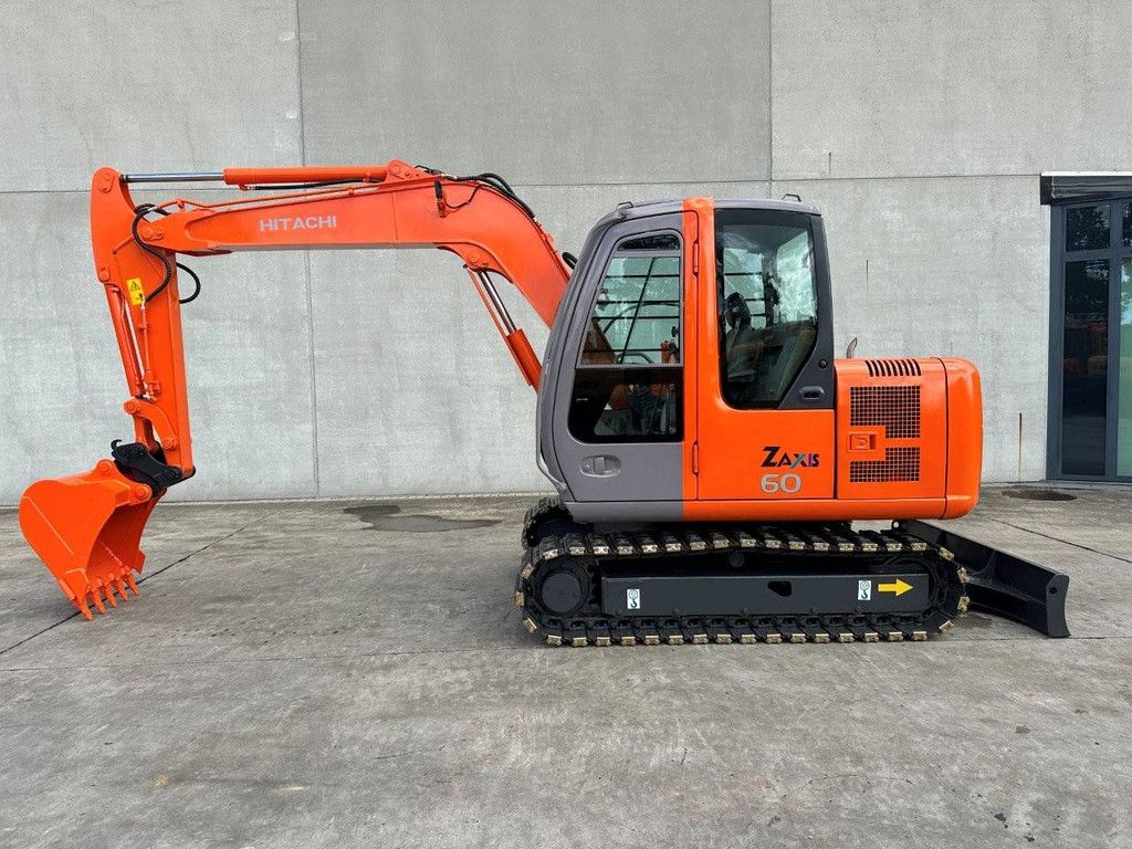 Midi excavator Hitachi ZX60 Diesel 2011