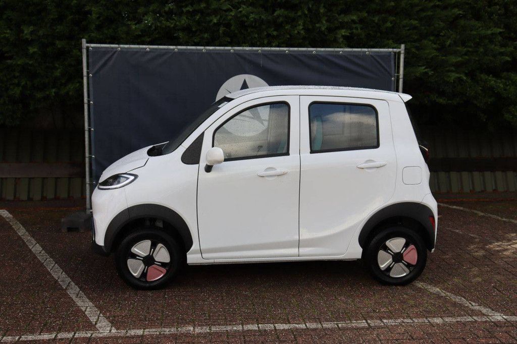 Passenger car XY Electric/Jinpeng Electric 8.2 hp