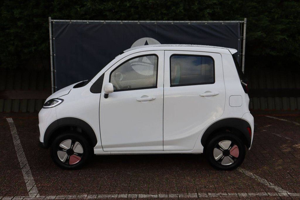 Passenger car XY Electric/Jinpeng Electric 8.2 hp
