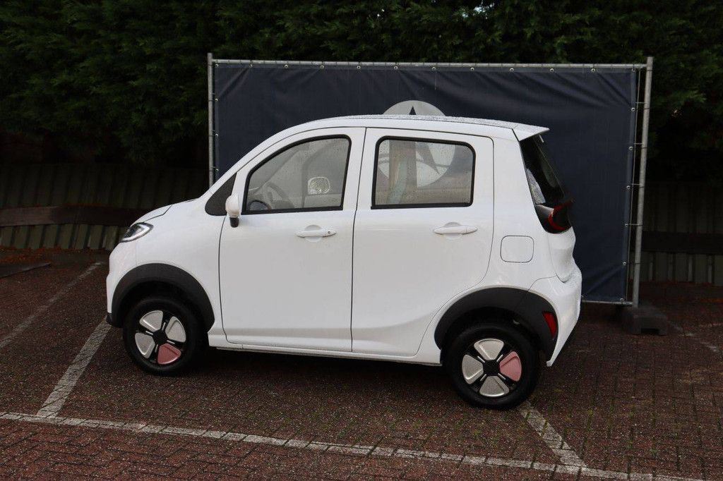 Passenger car XY Electric/Jinpeng Electric 8.2 hp