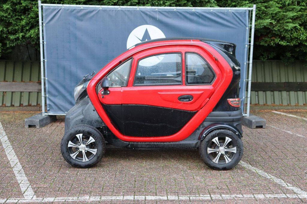 Robeta Kumi One Plus Electric Moped 3 hp 2024