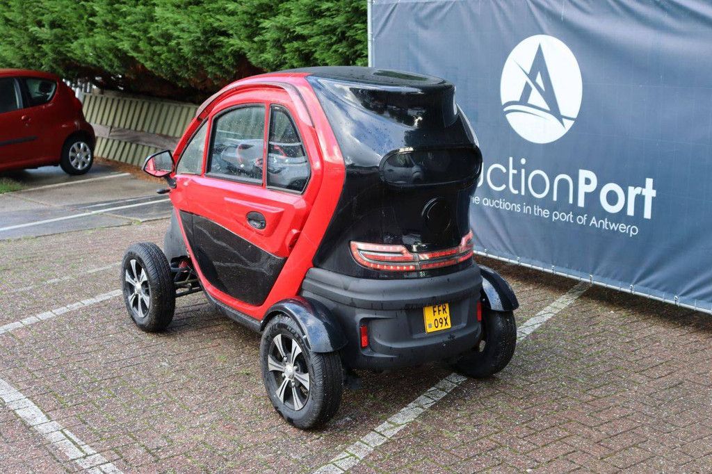 Robeta Kumi One Plus Electric Moped 3 hp 2024