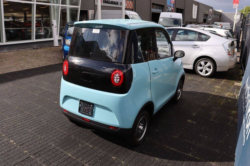 Elektrischer Personenkraftwagen Jinpeng L6e-BP Electric 4,1 PS