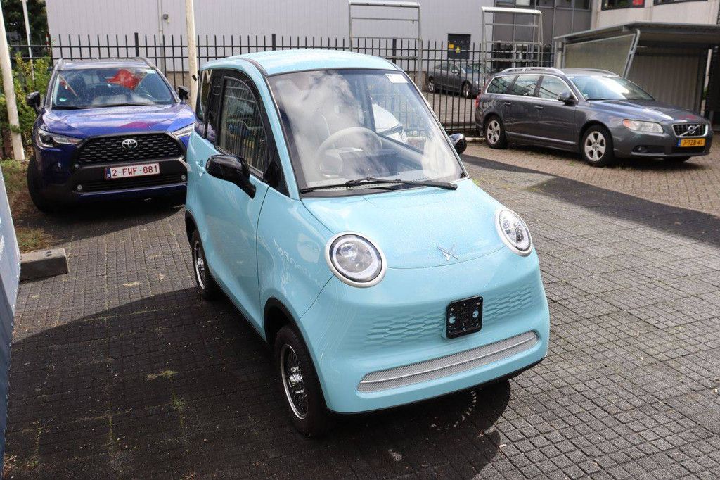 Elektrischer Personenkraftwagen Jinpeng L6e-BP Electric 4,1 PS