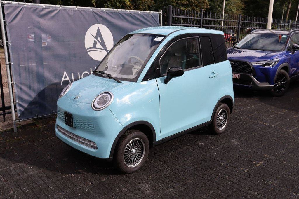 Elektrischer Personenkraftwagen Jinpeng L6e-BP Electric 4,1 PS