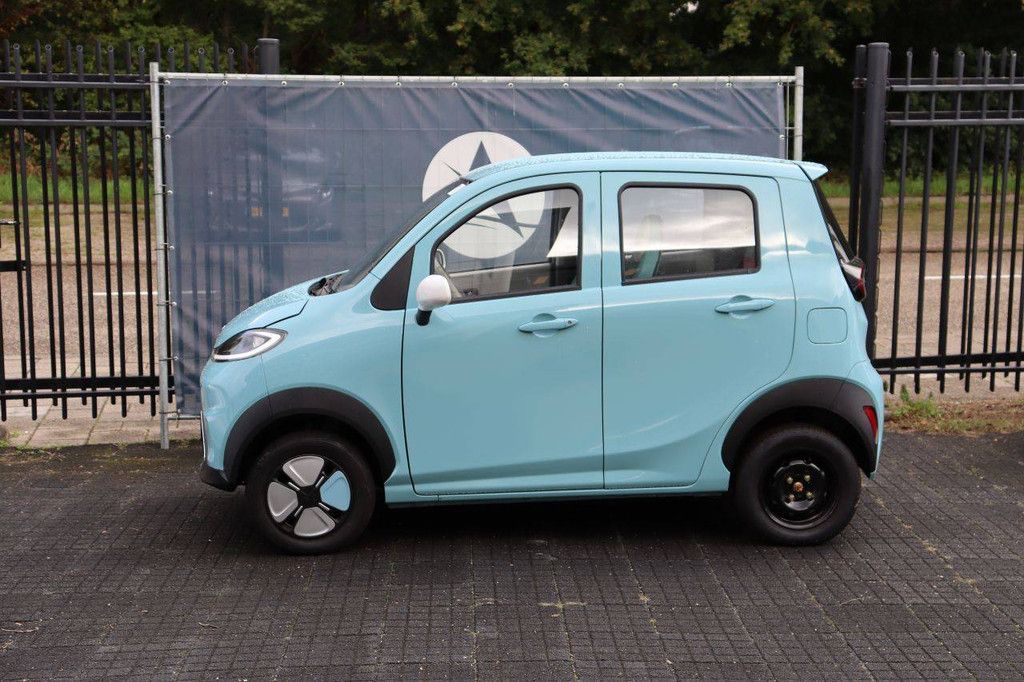 Elektrischer Personenkraftwagen Jinpeng L7e-CP Electric 8,2 PS