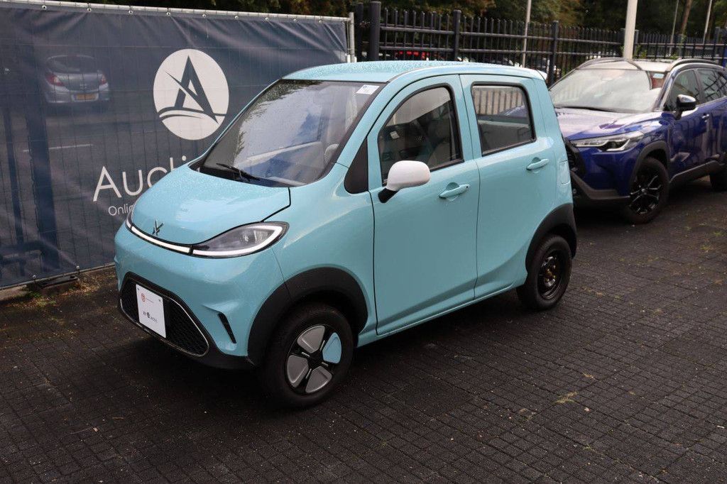 Elektrischer Personenkraftwagen Jinpeng L7e-CP Electric 8,2 PS