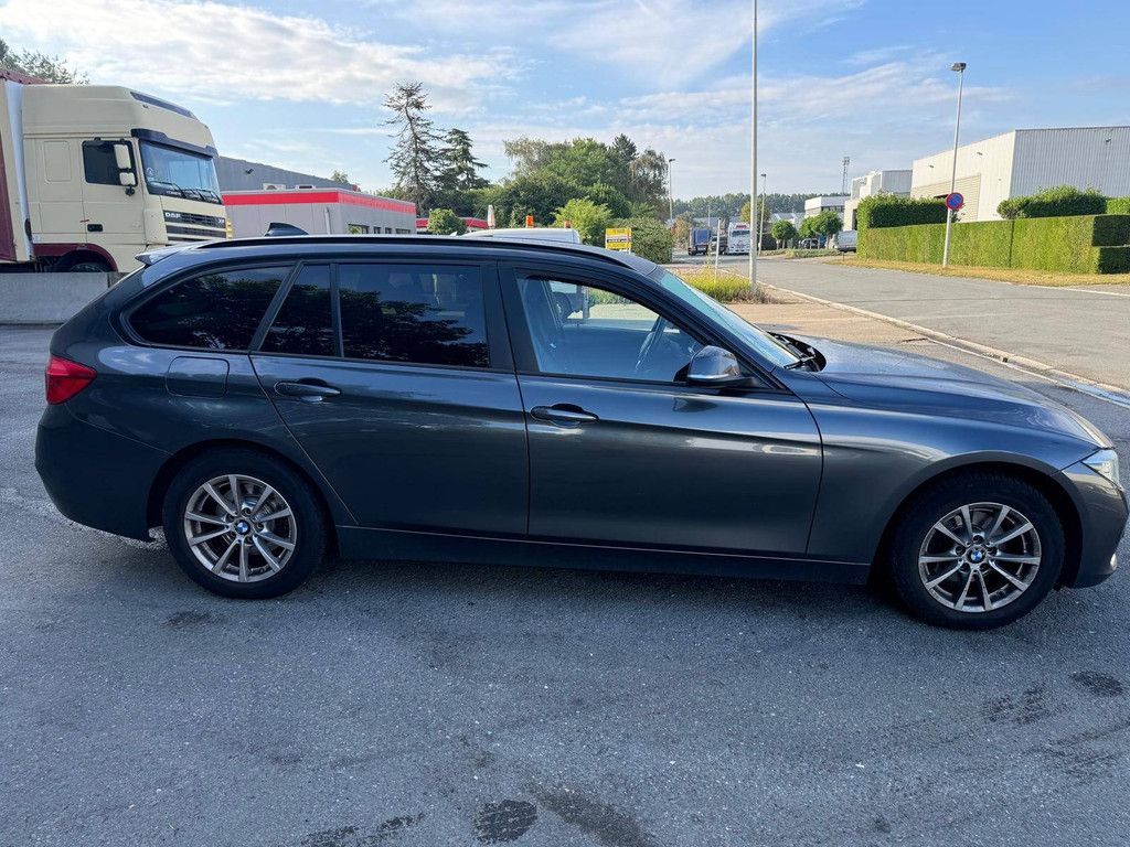BMW 318d Touring 136 PS 2018