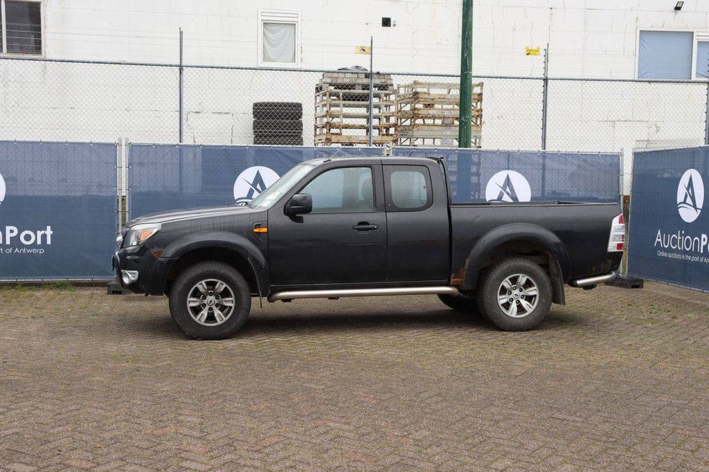 Ford Ranger Pick-up Diesel 143 PS 2011