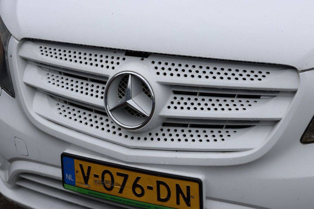 Transporter Mercedes-Benz Vito 111 CDI Diesel 114 PS 2017