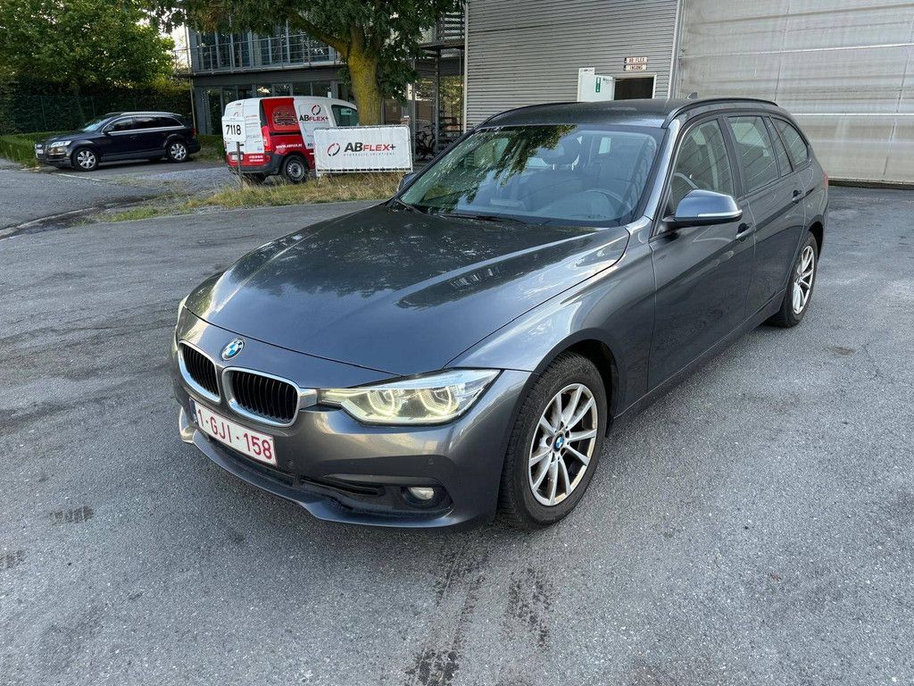 BMW 318d Touring 136 PS 2019