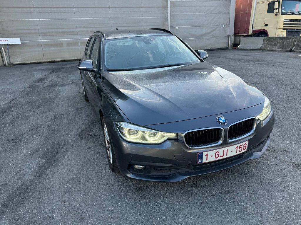 BMW 318d Touring 136 PS 2019