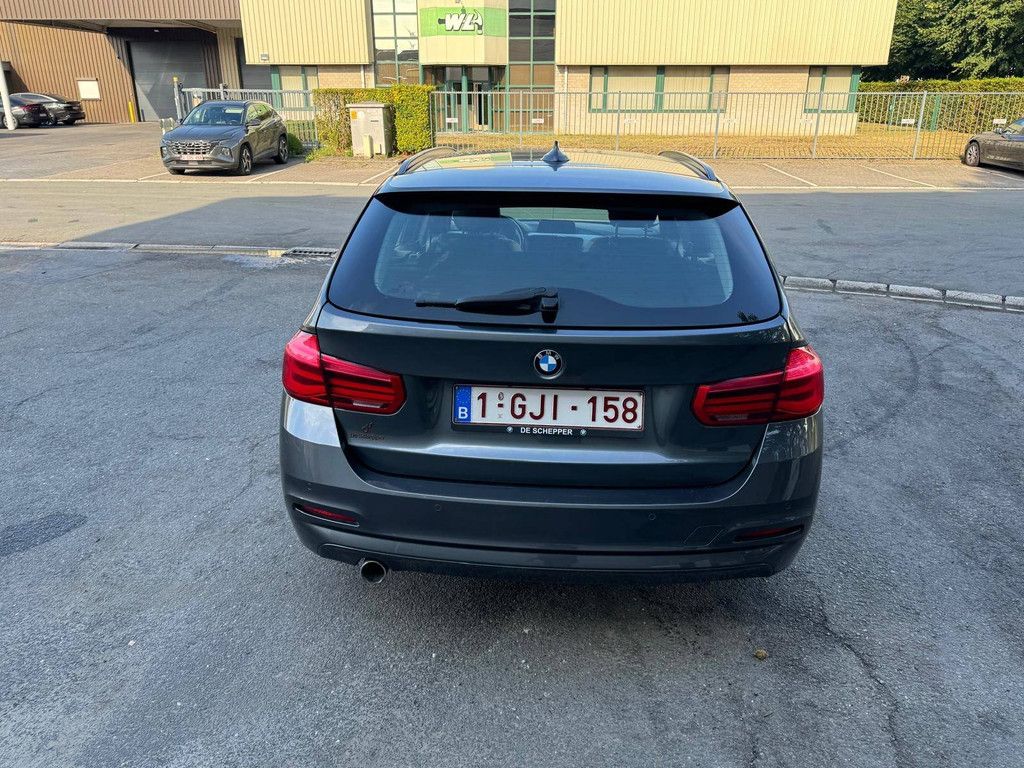 BMW 318d Touring 136 PS 2019