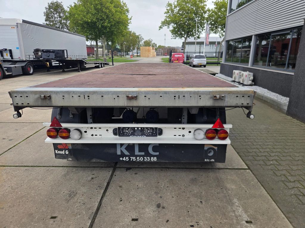 KLC 2 as