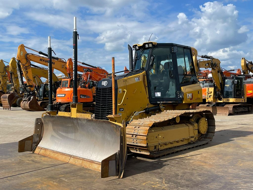 Caterpillar D2 LGP 12A | LEICA GPS
