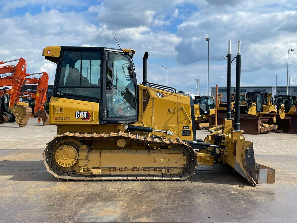Caterpillar D2 LGP 12A | LEICA GPS