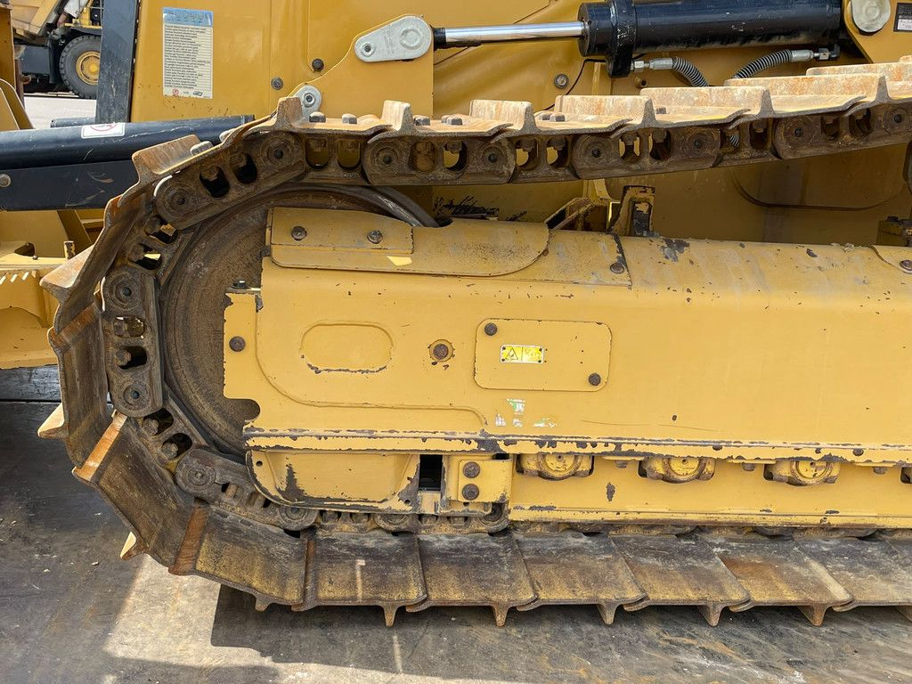 Caterpillar D2 LGP 12A | LEICA GPS