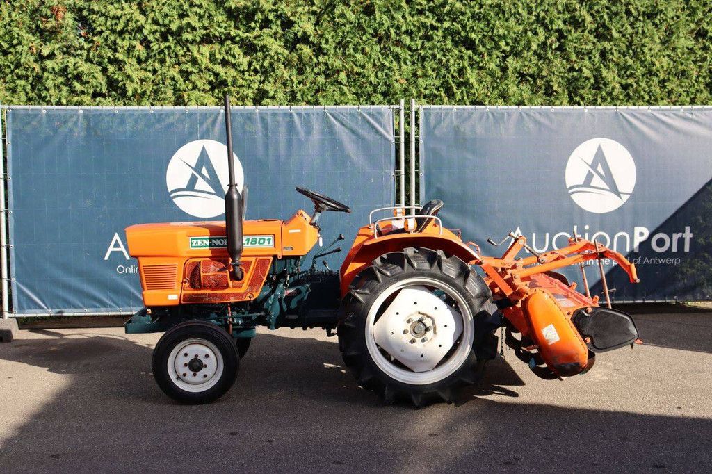 Kleintraktor Zen-noh/Kubota L1801 Diesel 18 PS mit Fräse