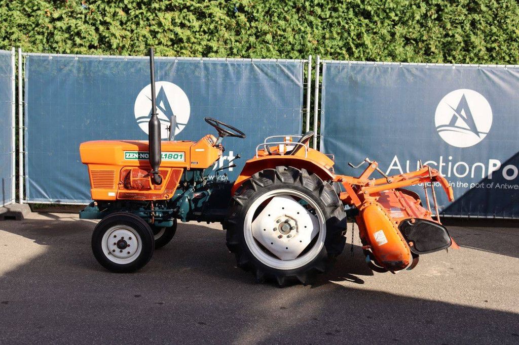 Kleintraktor Zen-noh/Kubota L1801 Diesel 18 PS mit Fräse