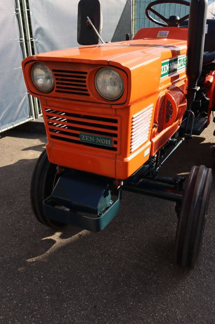 Kleintraktor Zen-noh/Kubota L1801 Diesel 18 PS mit Fräse