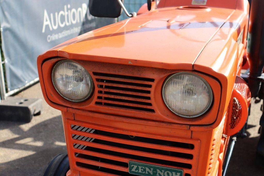 Kleintraktor Zen-noh/Kubota L1801 Diesel 18 PS mit Fräse