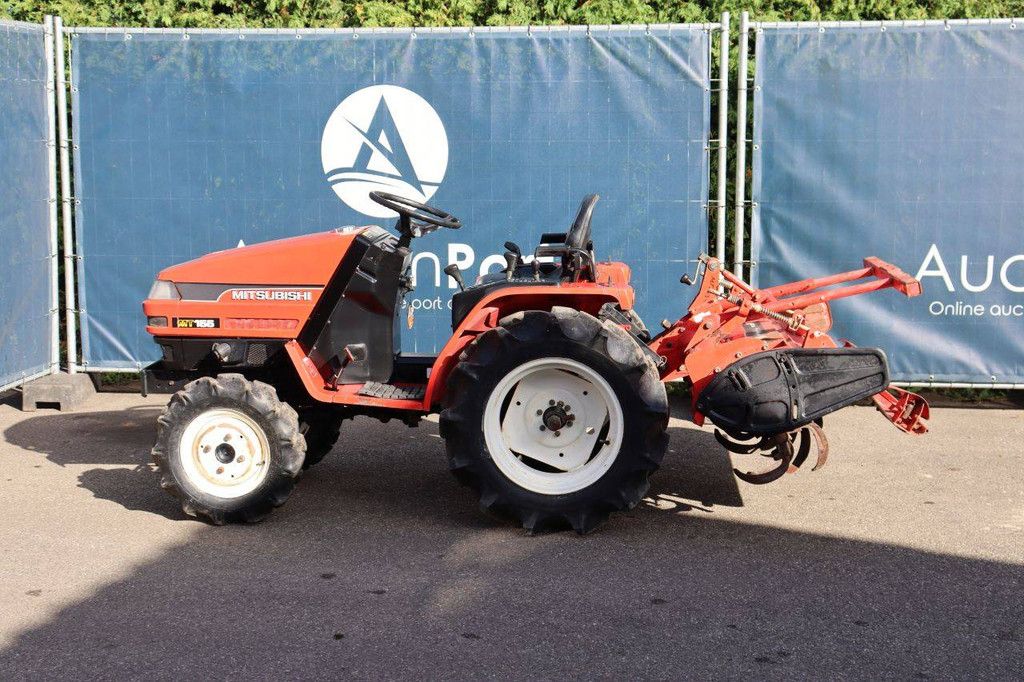 Mitsubishi MT155 Diesel-Minitraktor, 15 PS, mit Grubber