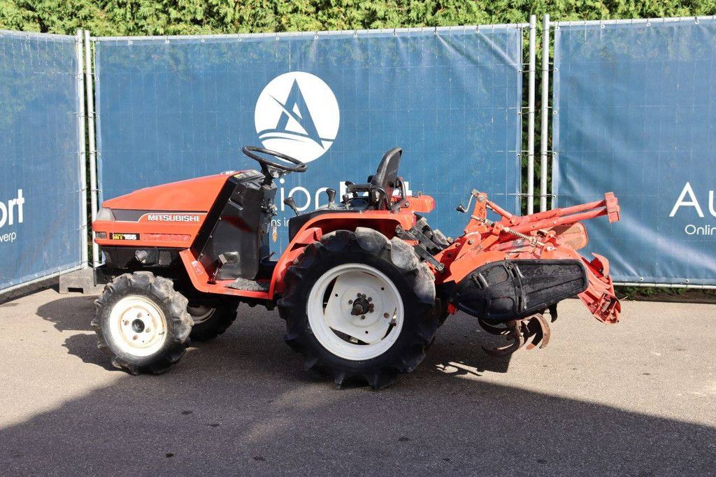 Mitsubishi MT155 Diesel-Minitraktor, 15 PS, mit Grubber