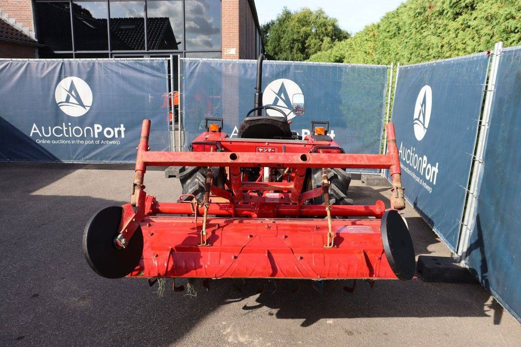 Kleintraktor Yanmar F24 Diesel 24 PS mit Grubber