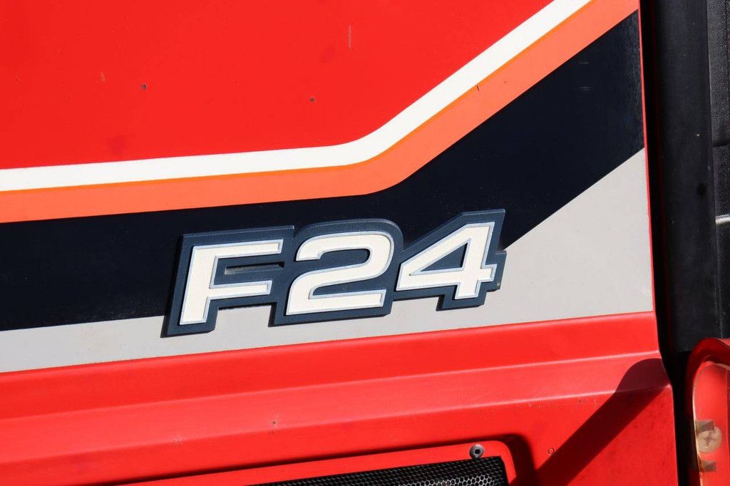 Kleintraktor Yanmar F24 Diesel 24 PS mit Grubber
