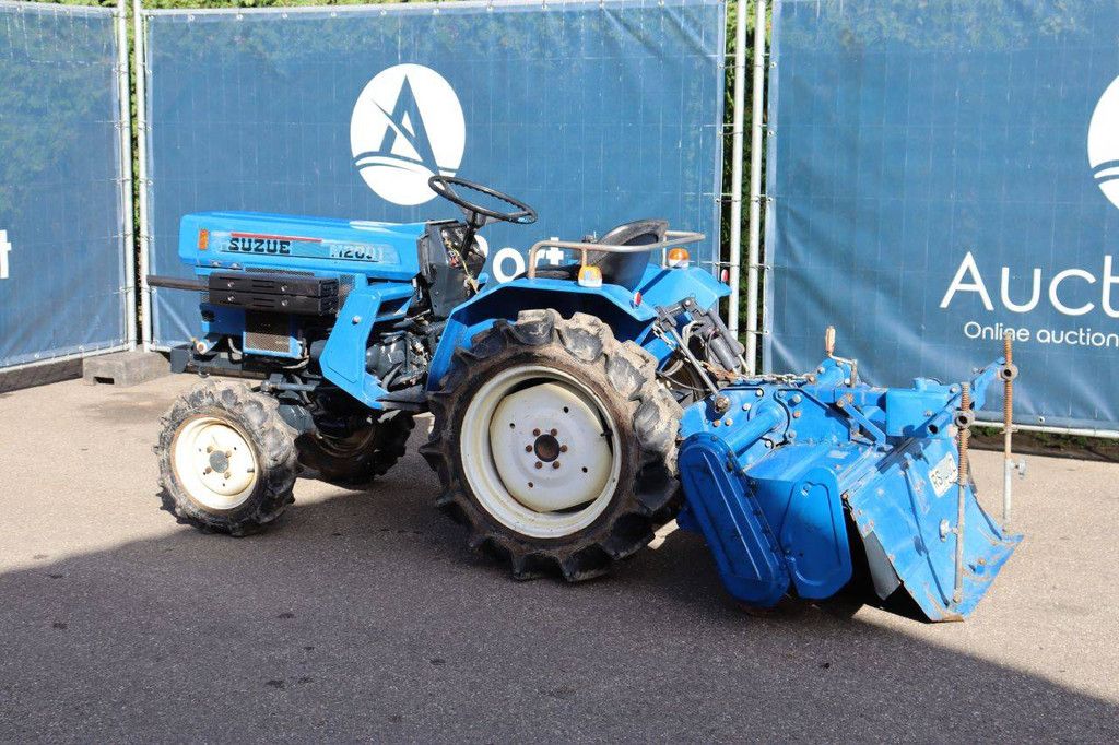 Kleintraktor Suzue/Mitsubishi M2001 Diesel 20 PS mit Grubber