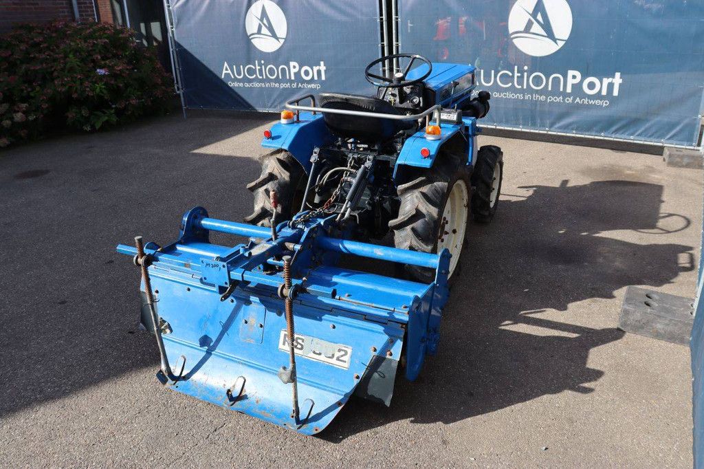 Kleintraktor Suzue/Mitsubishi M2001 Diesel 20 PS mit Grubber