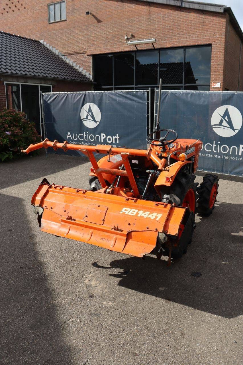 Kleintraktor Zen-Noh/ Kubota L1501DT Diesel 15 PS mit Grubber