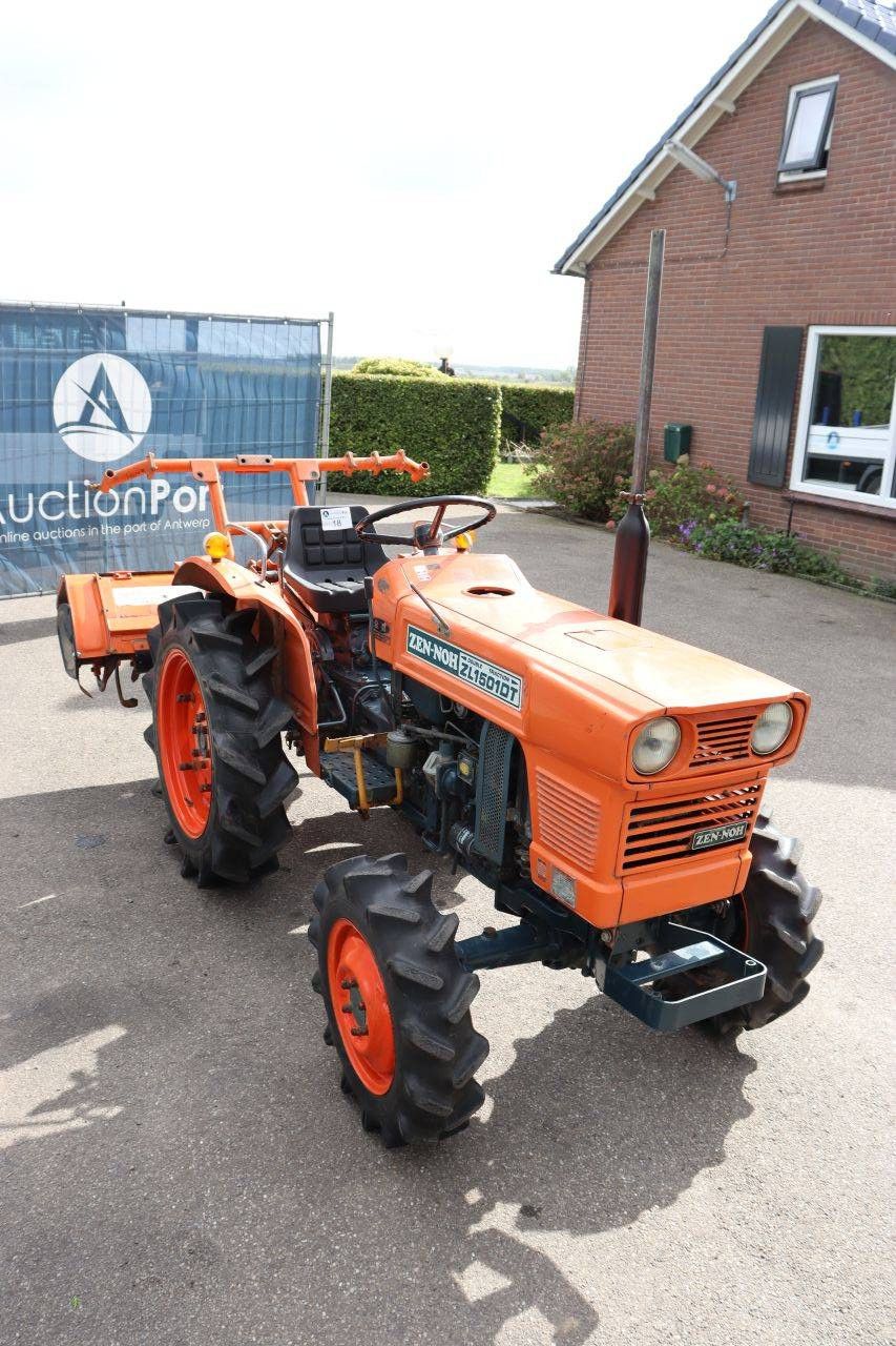 Kleintraktor Zen-Noh/ Kubota L1501DT Diesel 15 PS mit Grubber