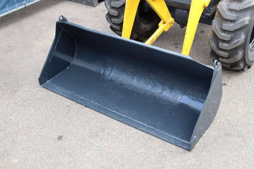 Articulated loader Komatsu W10-6 Diesel 16hp