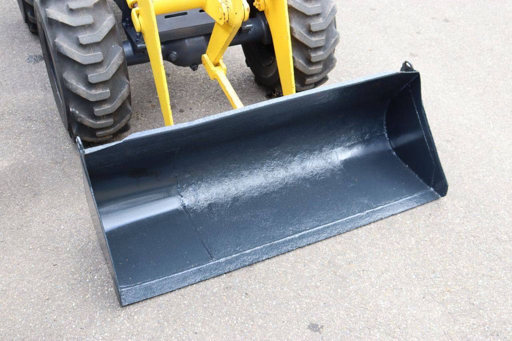 Articulated loader Komatsu W10-6 Diesel 16hp