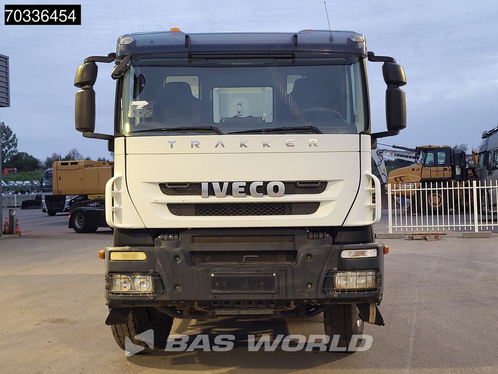 Iveco Trakker 330 6X4 13m3 tipper Steel suspension Big-Axle Manual Euro 5