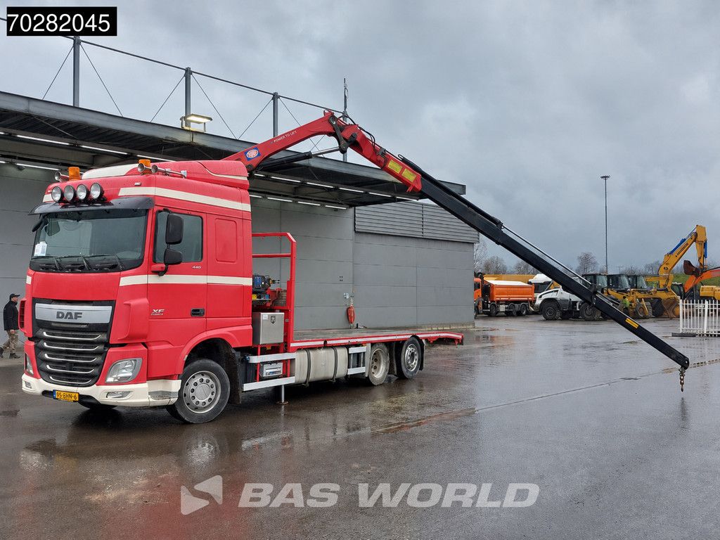 DAF XF 440 6X2 NL-Truck Transporter HMF 900-K2 Kran Winch Lift-Lenkachse Euro 6